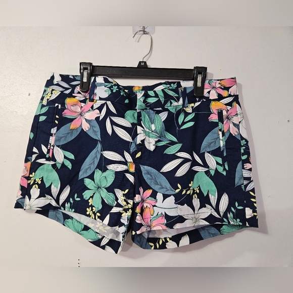 A.N.A dark navy floral shorts! - Picture 1 of 6